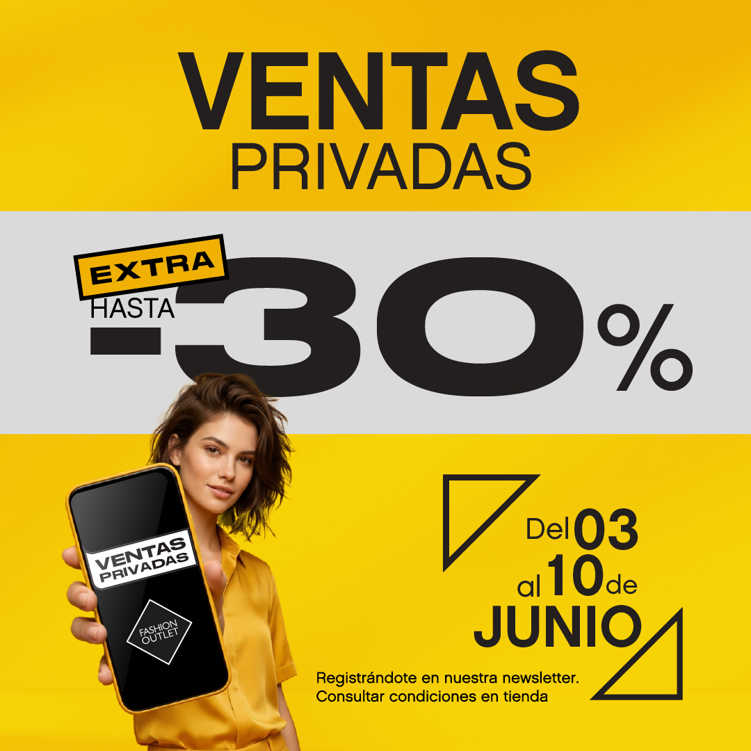 chica mostrando movil